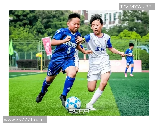 小七足球星带领青少年迈向梦想巅峰，成就未来足球之星